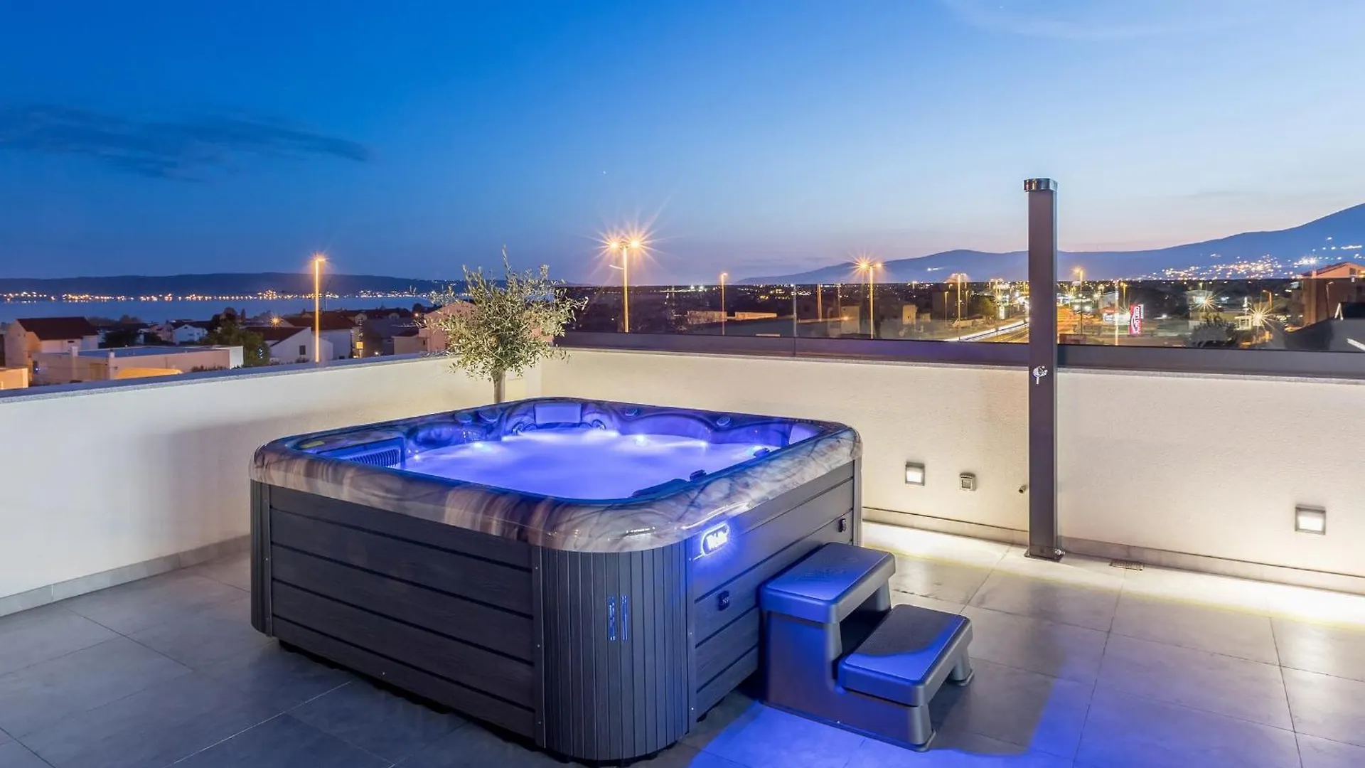 Luxury Apartments Katarina Kastela 0*,